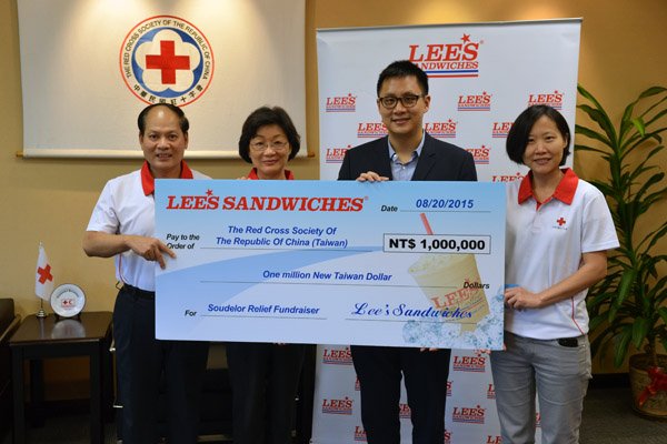 Lee’s Sandwiches donates 1 million for relief operations